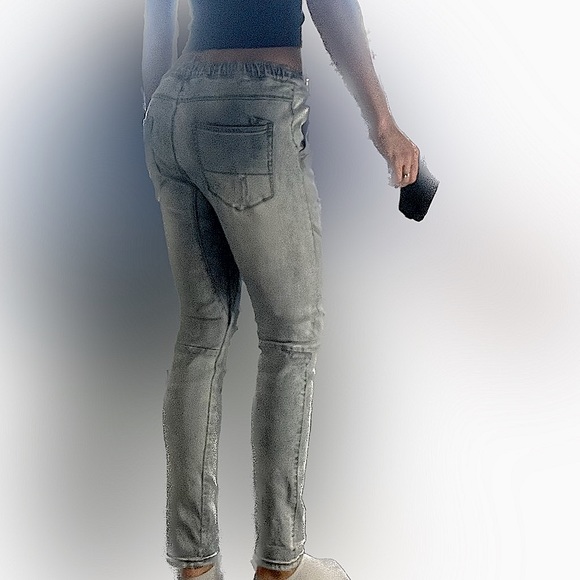 Kuwallatee Women’s Jogger’s - Picture 2 of 5